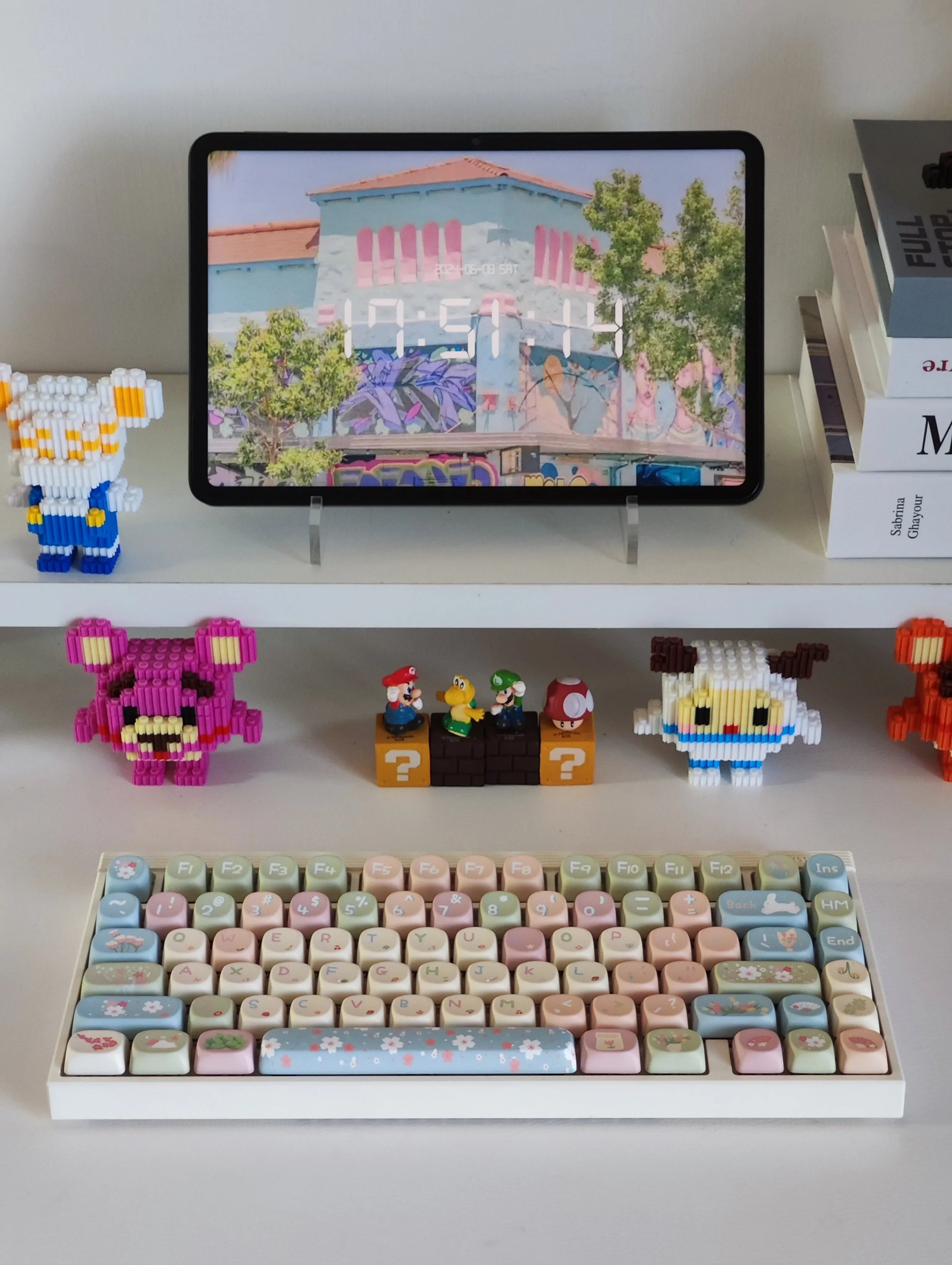 MOA Keycaps Cute Alice Keycaps Cute Keycaps 141 Keys PBT Sublimation Mechanical Keyboard Cap 2.25 U 2.75U