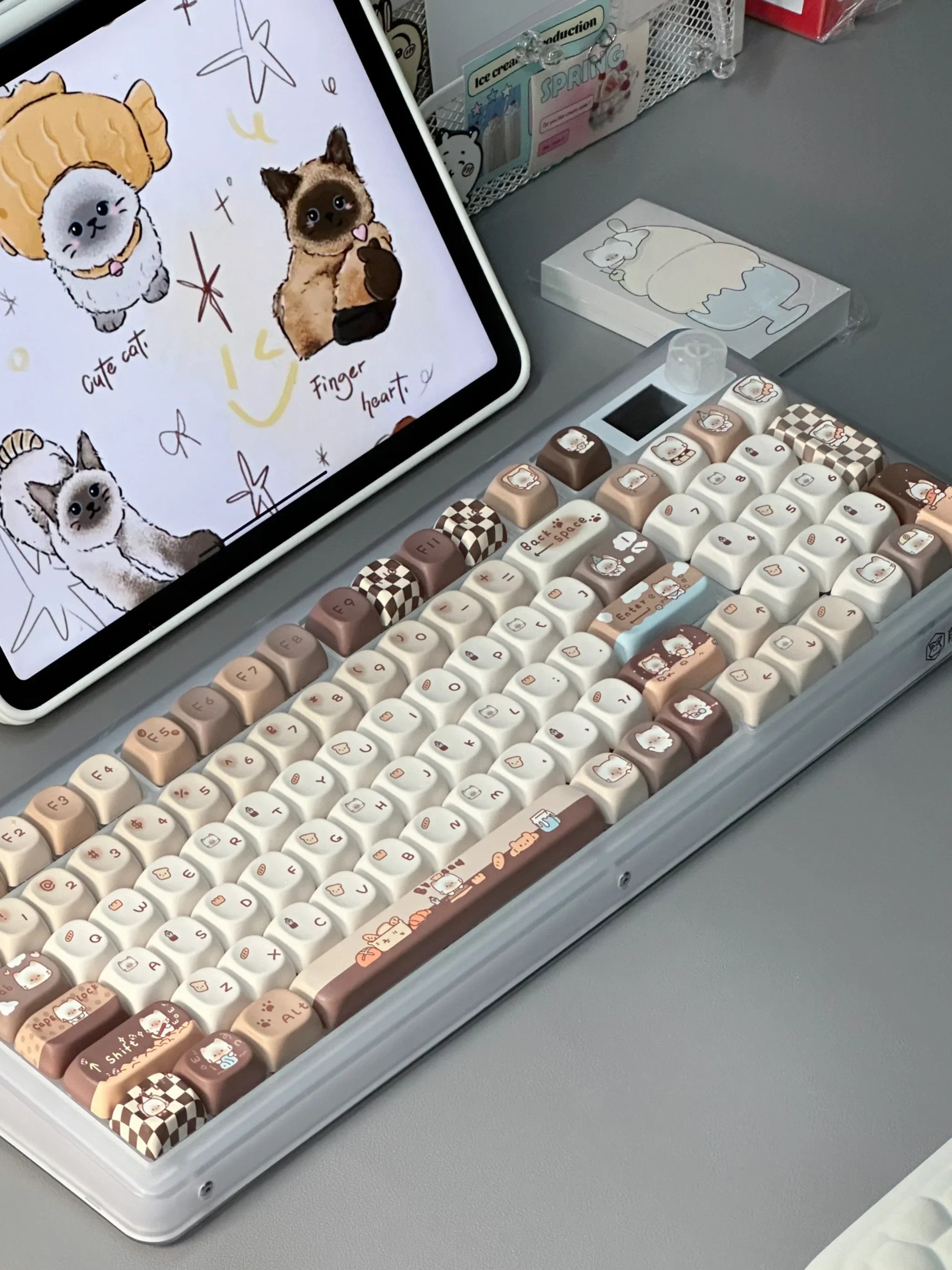 Siamese Bakery Keycaps Moa PBT Hot Sublimation Customized DIY Keycaps Cute Round Khaki 131keys Cute Cartoon Siamese Cat Keycaps