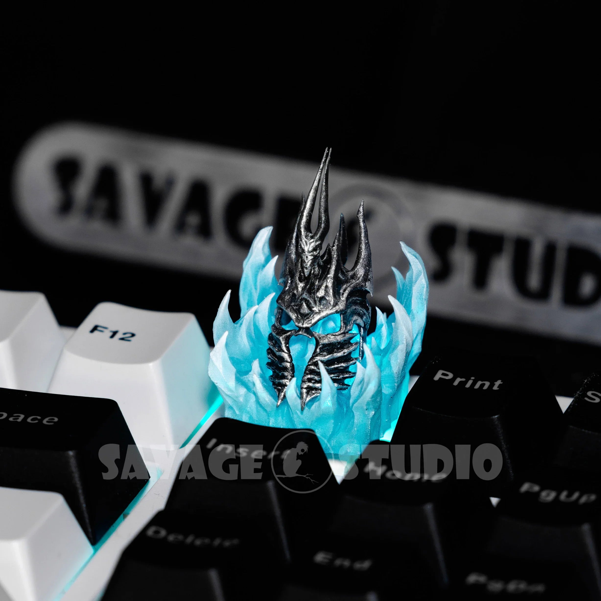 Anime Keycaps World of Warcraft Helmet of Dominion Translucent Key Caps Mechanical Keyboard Caps Korean Keycap PC Gamer Gifts