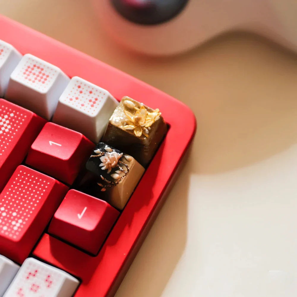 Lucky Lotus Artisan Keycap Custom Handwork Point Keyboard Cap Cherry Profile Cute KeyCap for Mechanical Keyboard Cherry MX 1U